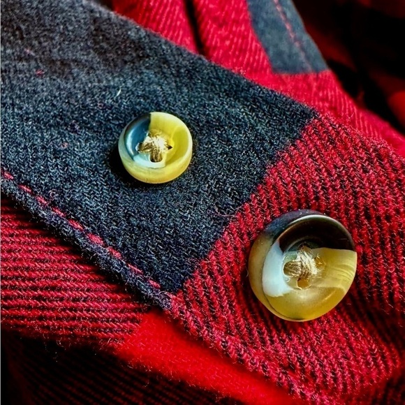 • Hobbs Creek • Plaid Flannel Long-Sleeve Shirt - Picture 4 of 6